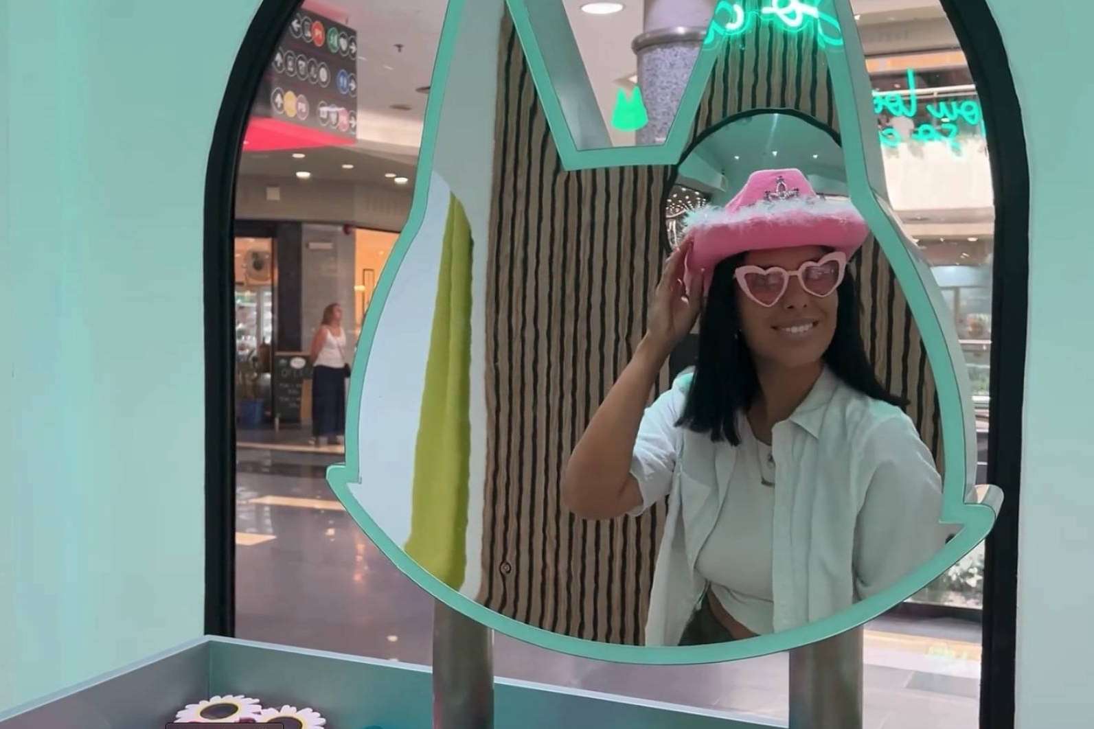 Tecnotron naugura 'KATANA'; El nuevo self photo studio para crear y compartir momentos inolvidables