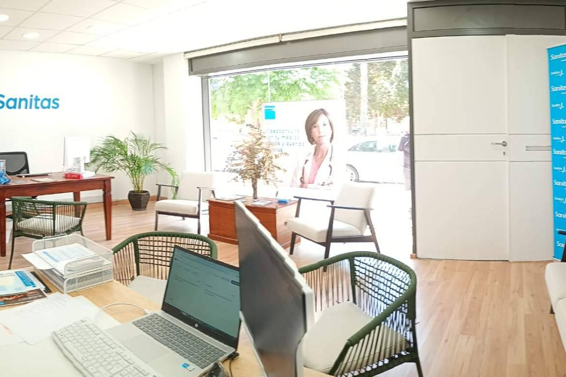 La oficina de Sanitas en Alicante se consolida como referente local en pleno crecimiento