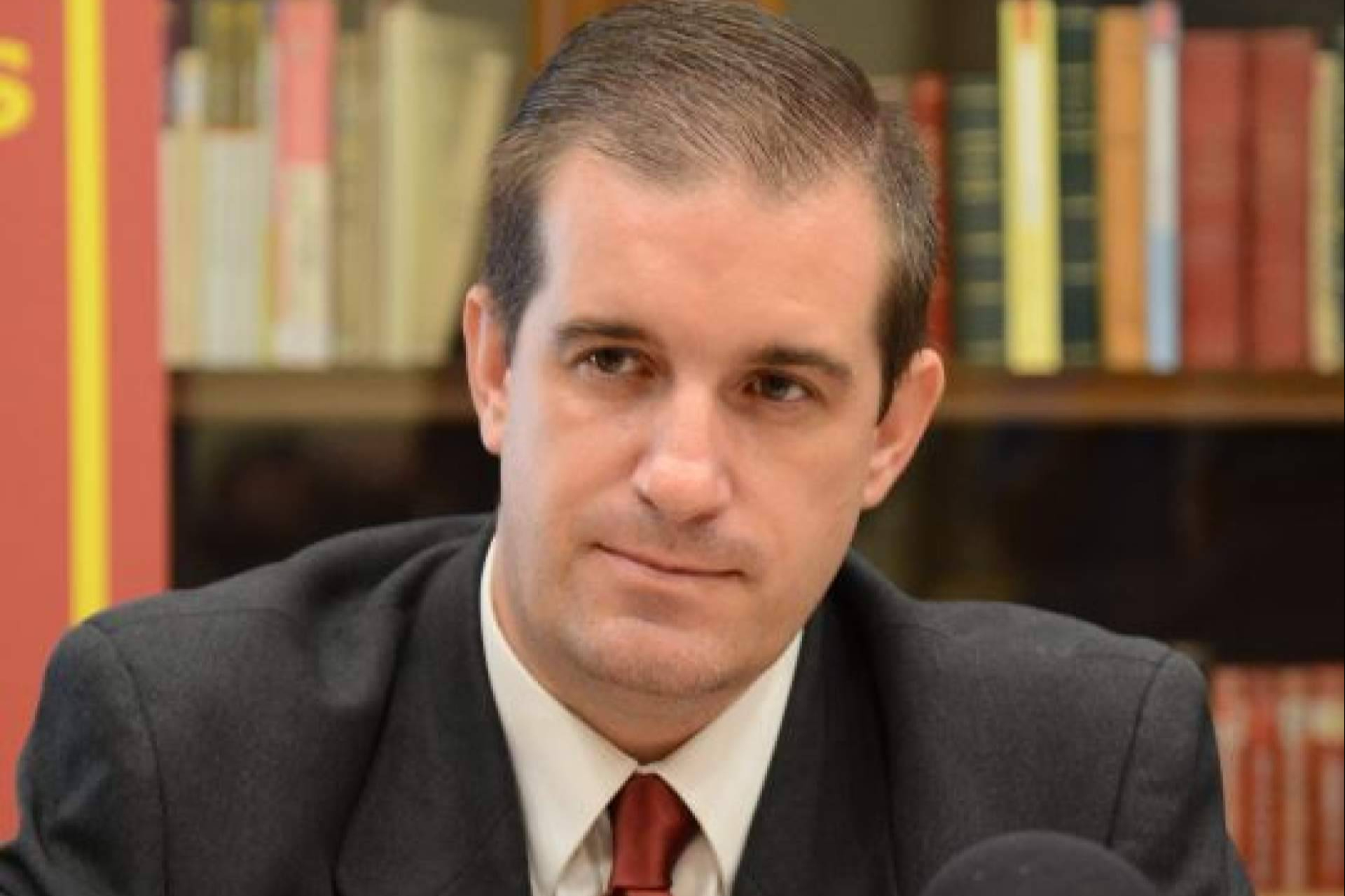 'Ciberseguridad en familia', un viaje por la vida digital de todos los miembros del hogar