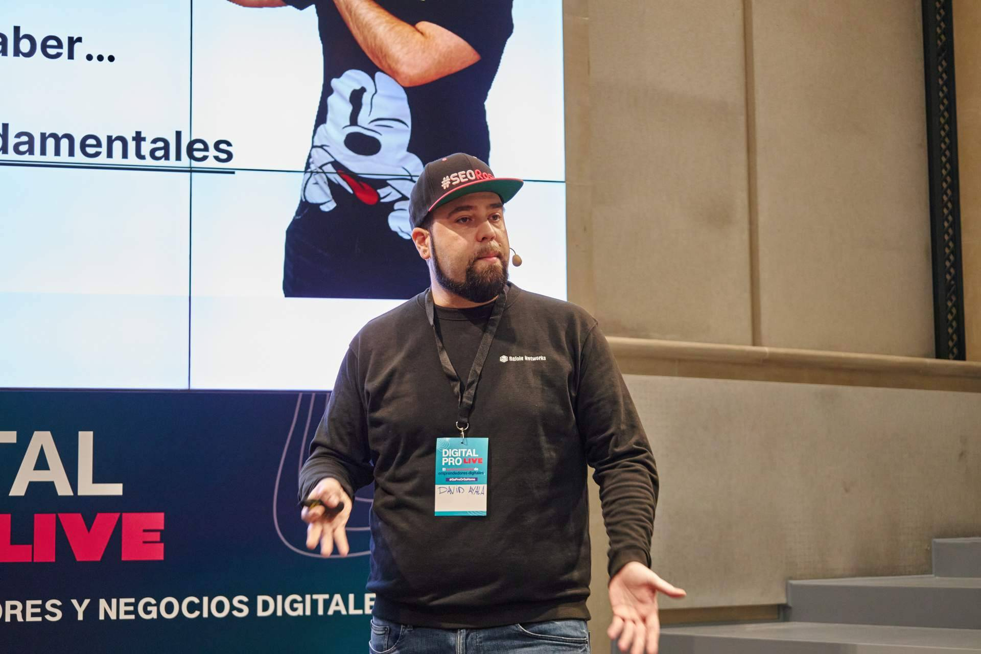 El consenso de la industria posiciona a David Ayala como uno de los mejores SEOs del mundo