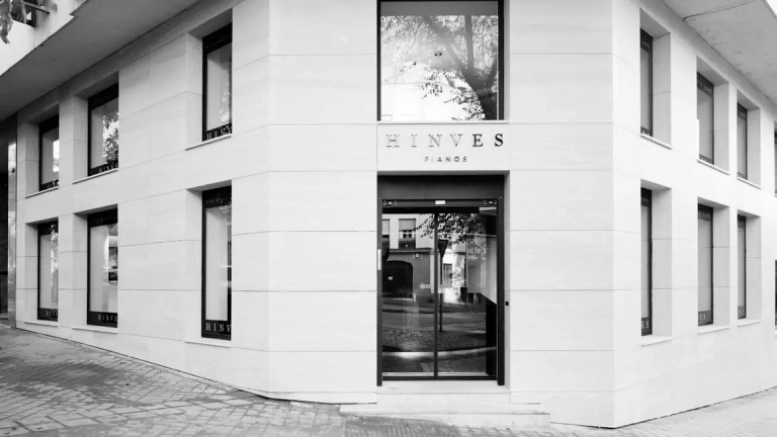 Hinves, la tienda de pianos que se consolida como uno de los grandes referentes del sector en Europa