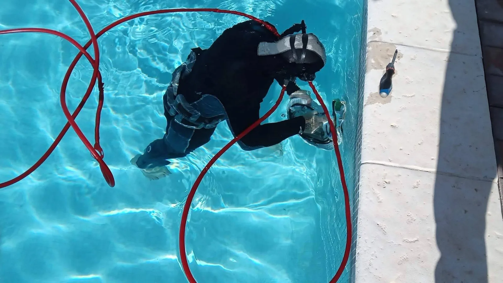 Telefuga apuesta por la reparacion de piscinas sin obras mediante sistemas de rehabilitación de tuberías